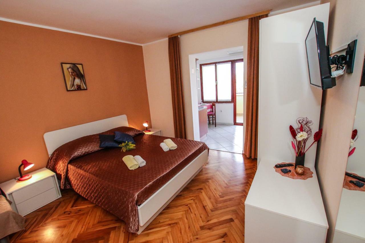 Apartments Ritosa Porec Ngoại thất bức ảnh